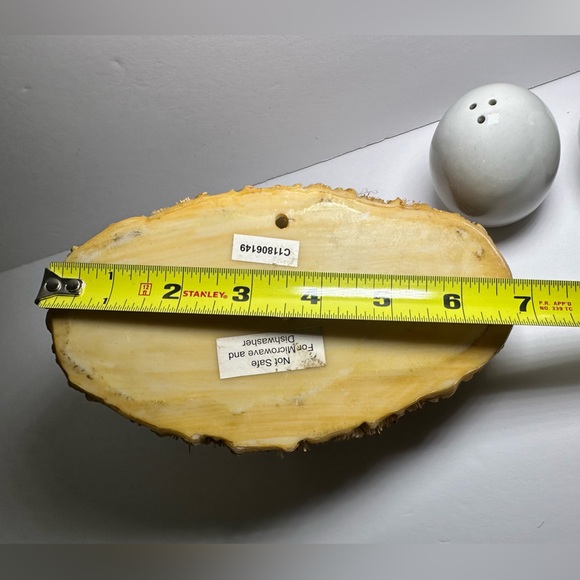 Nesting Hen Stand with Egg Shaped Salt & Pepper Shakers - Picture 7 of 8